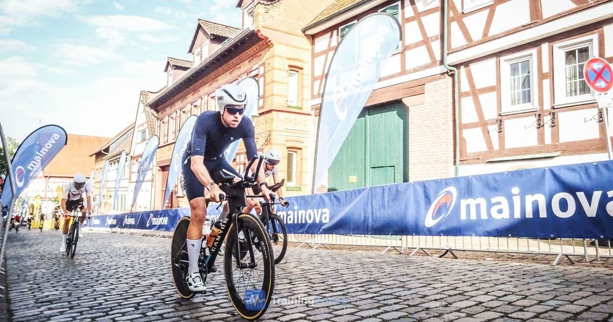 Triathlon Trainingsplan: Saisonplanung & Periodisierung