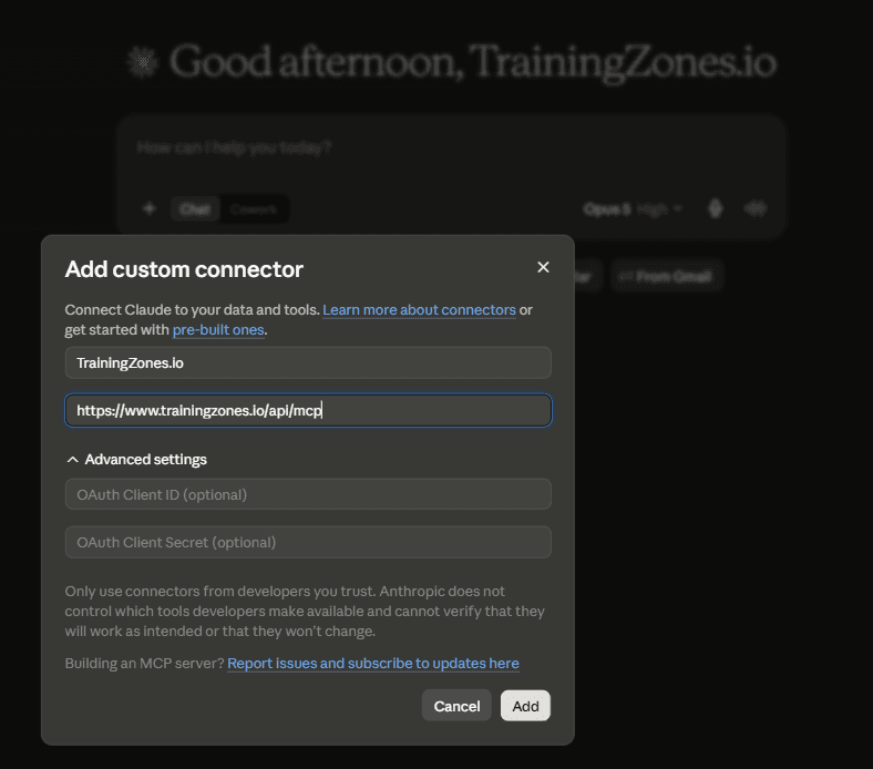 Das Fenster Eigenen Connector hinzufügen in Claude, mit dem Namen TrainingZones.io und der Connector URL https://www.trainingzones.io/api/mcp.